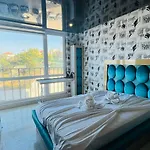Paradadiso B 307 Two Bedroom Sea View *