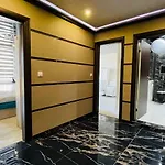 Paradadiso B 307 Two Bedroom Sea View アパート *