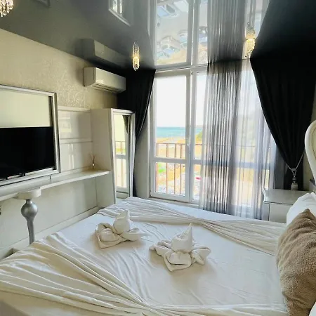 Paradadiso B 307 Two Bedroom Sea View Lejlighed *