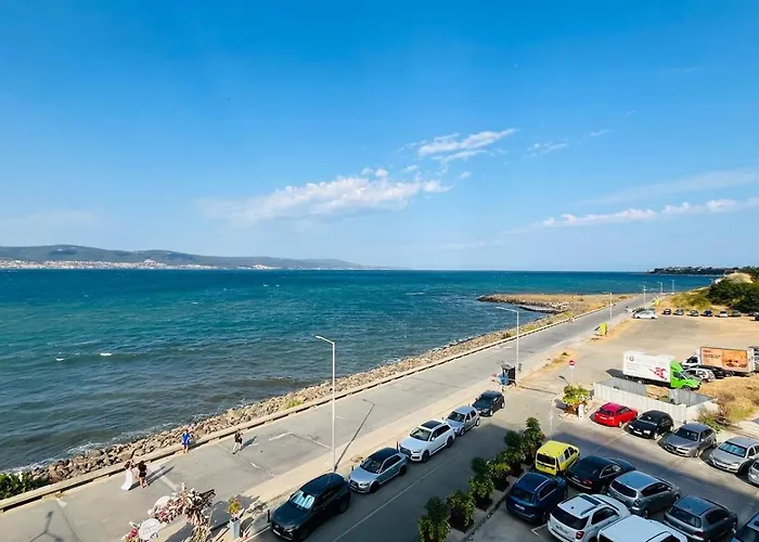 Paradadiso B 307 Two Bedroom Sea View Apartamento